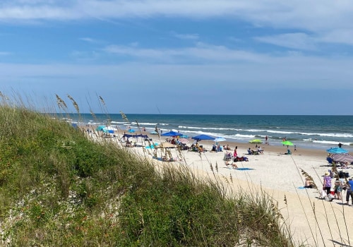 Is topsail or carolina beach better?